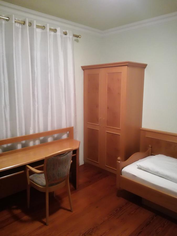 Gaststaette Peperoni Ξενοδοχείο Biberach an der Riß Εξωτερικό φωτογραφία